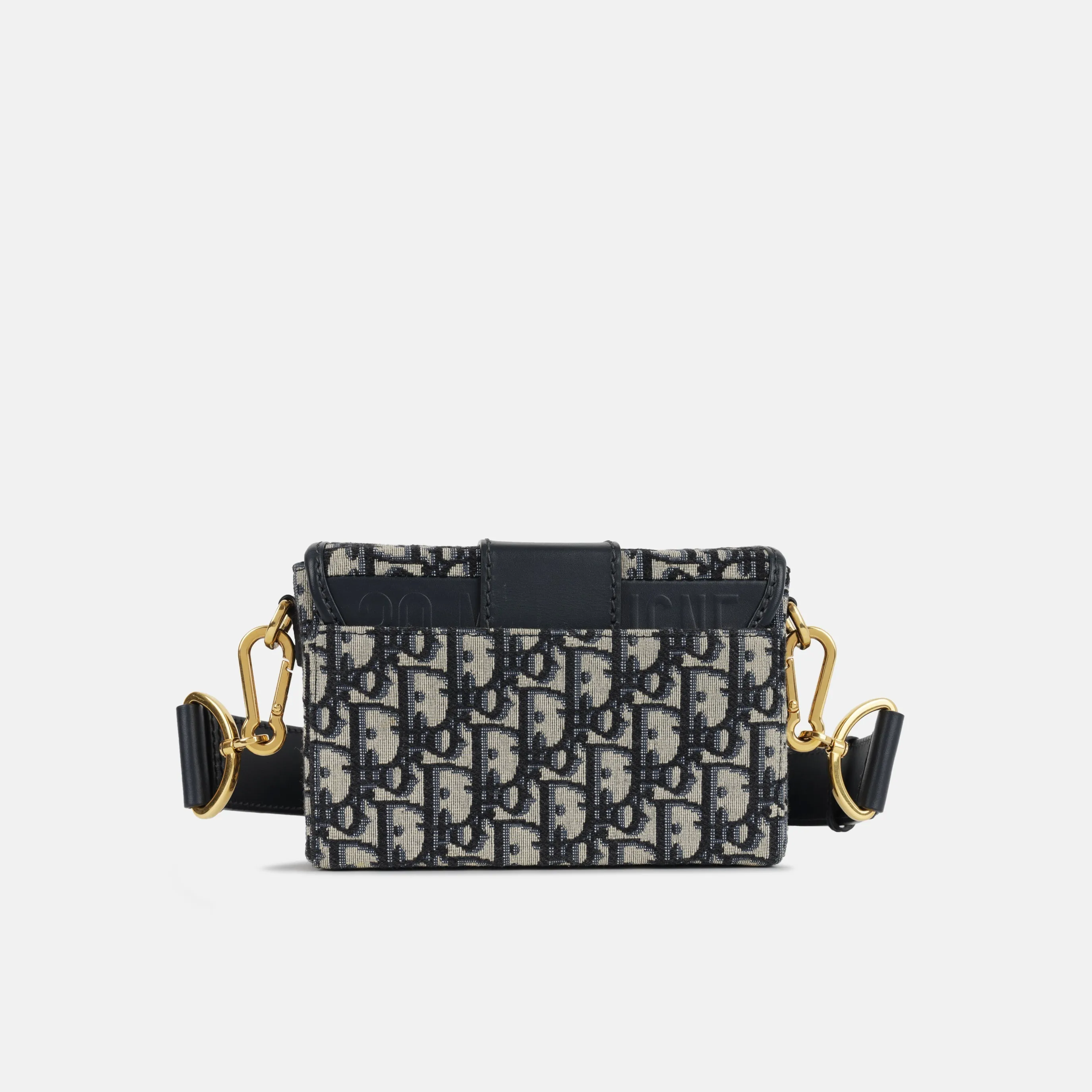30 Montaigne Bag