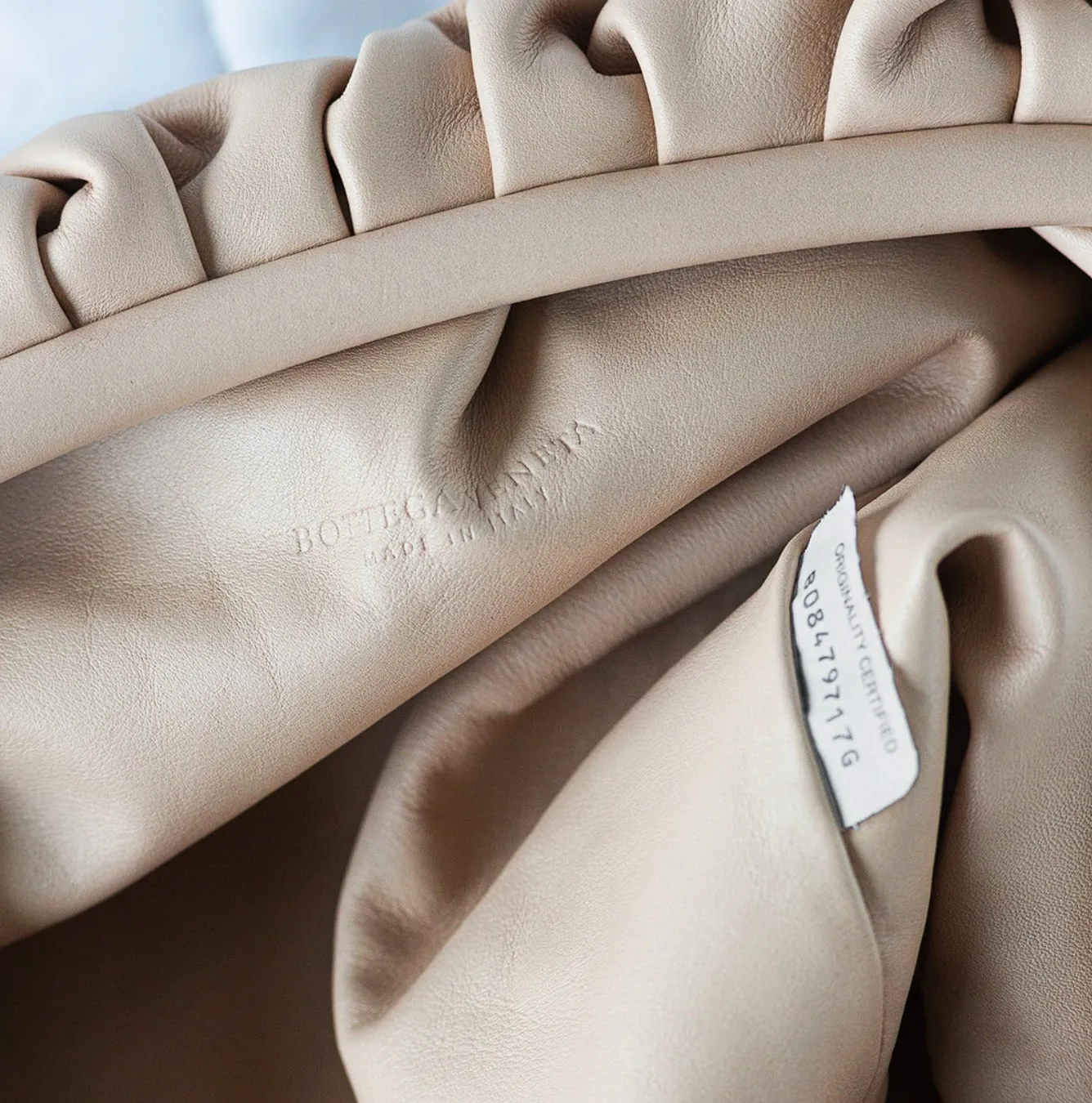 BOTTEGA VENETA - BEIGE CALFSKIN POUCH BAG
