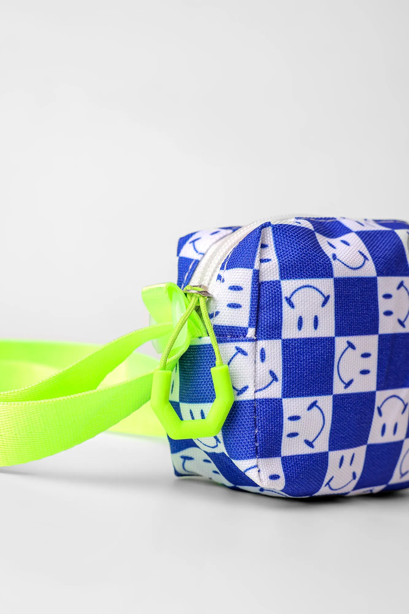 CROSS BODY BAG (E0137/411/604)