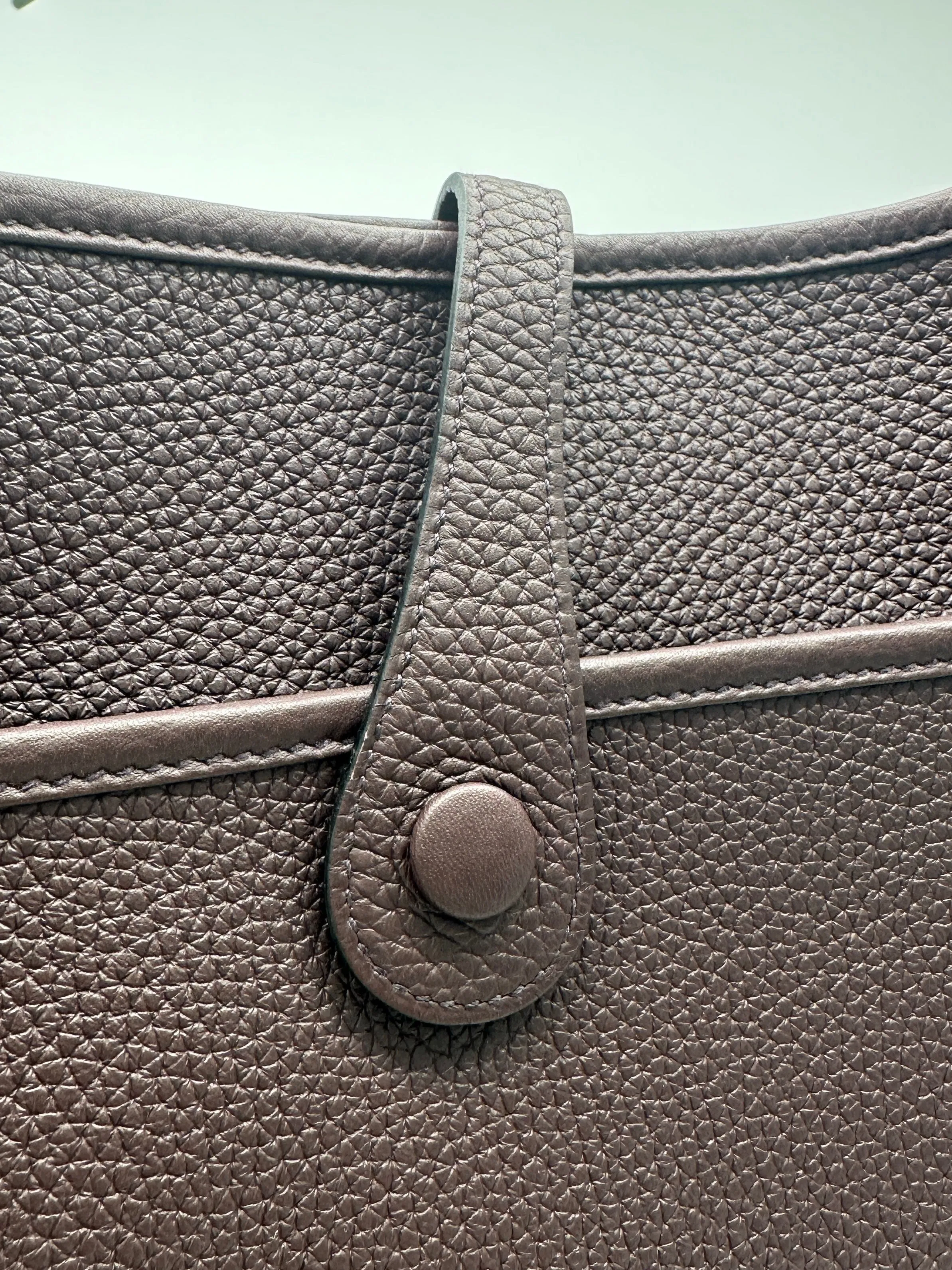 Herms Rouge Sellier Chocolate Clemence Evelyne 29 Handbag with Gold Hardware BOX FRESH