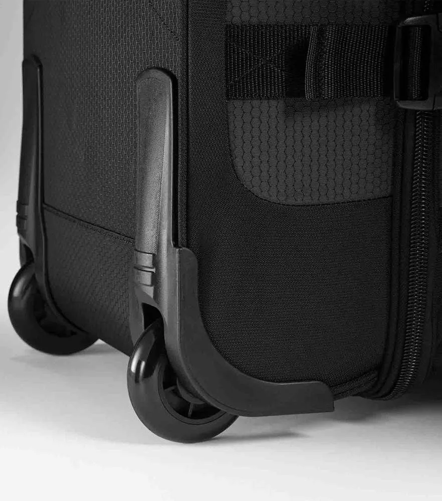 High Sierra - FAIRLEAD 55 cm Drop-Bottom WHEELED DUFFLE