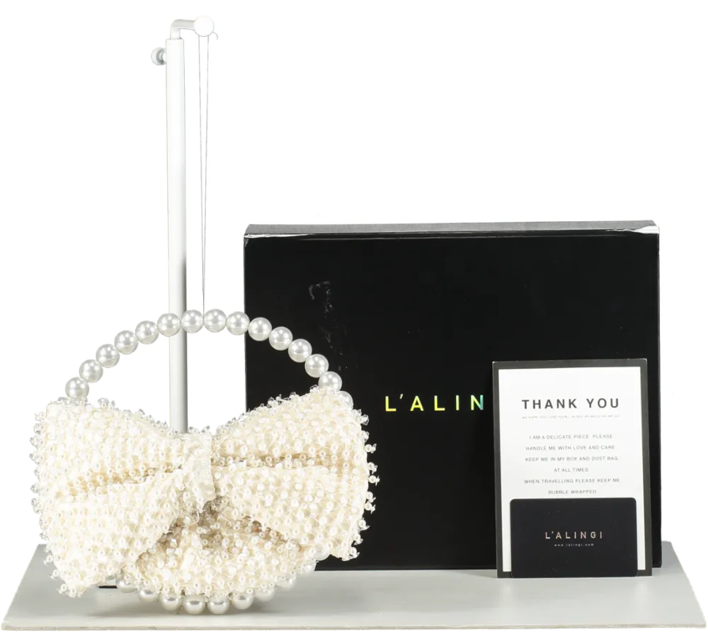L'alingi Cream Exclusive Pearl-embellished Bow Clutch Bage