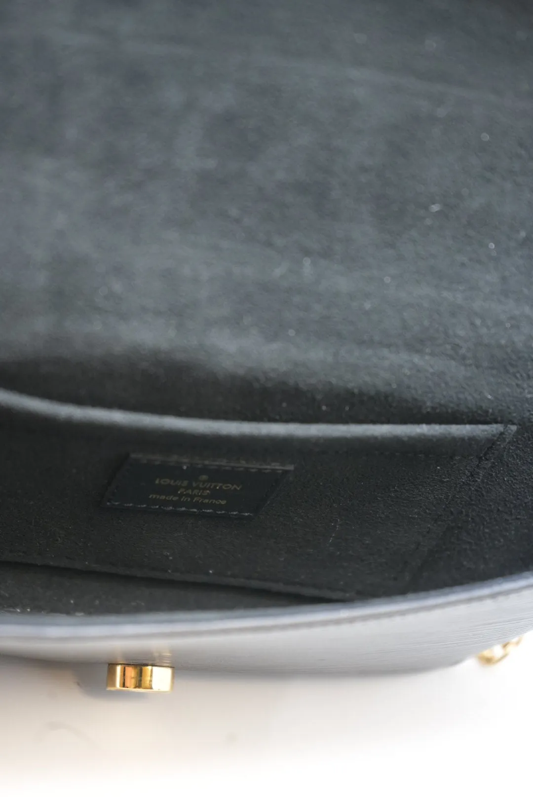 Louis Vuitton Epi Packlock On Strap 2021
