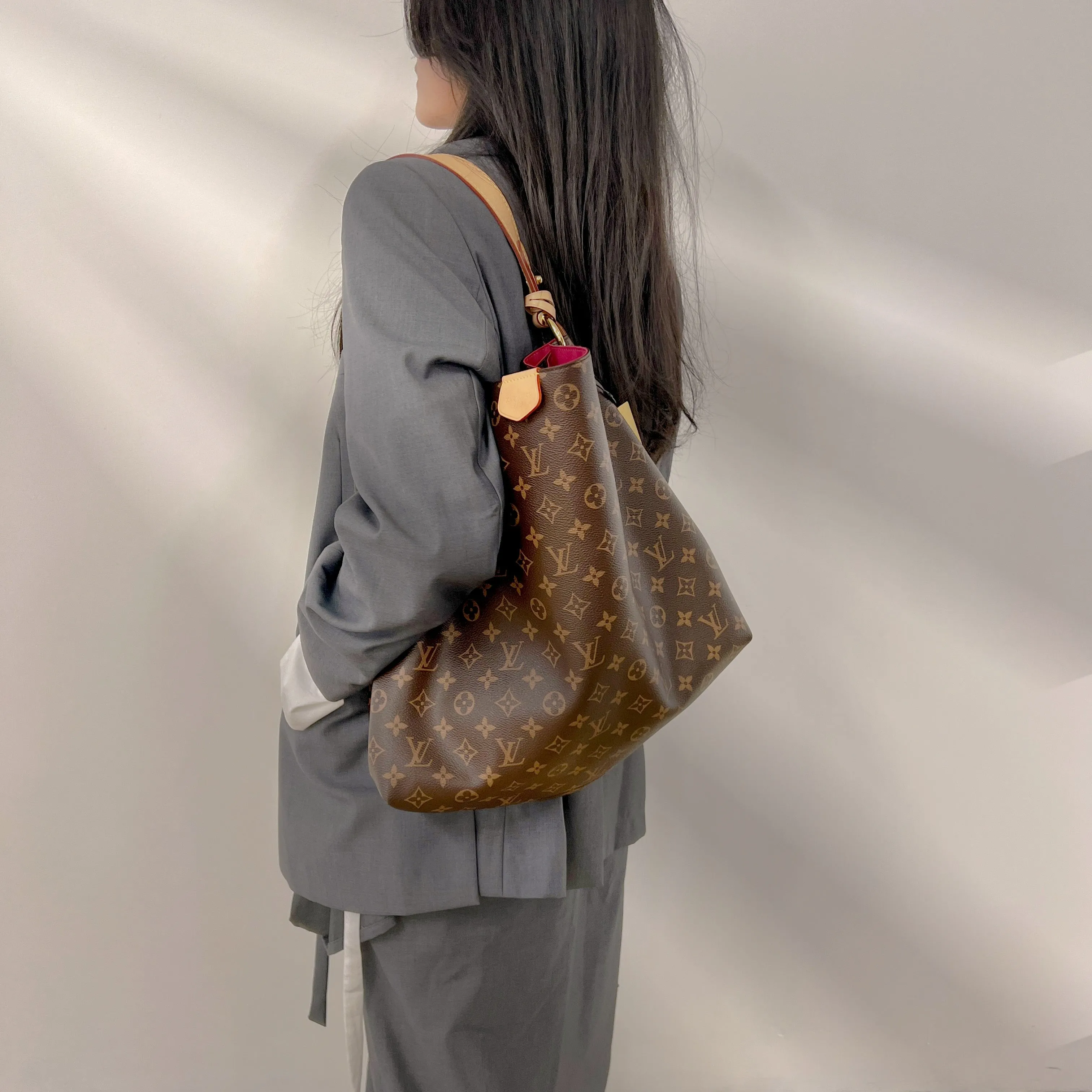 Louis Vuitton Graceful MM Shoulder Bag