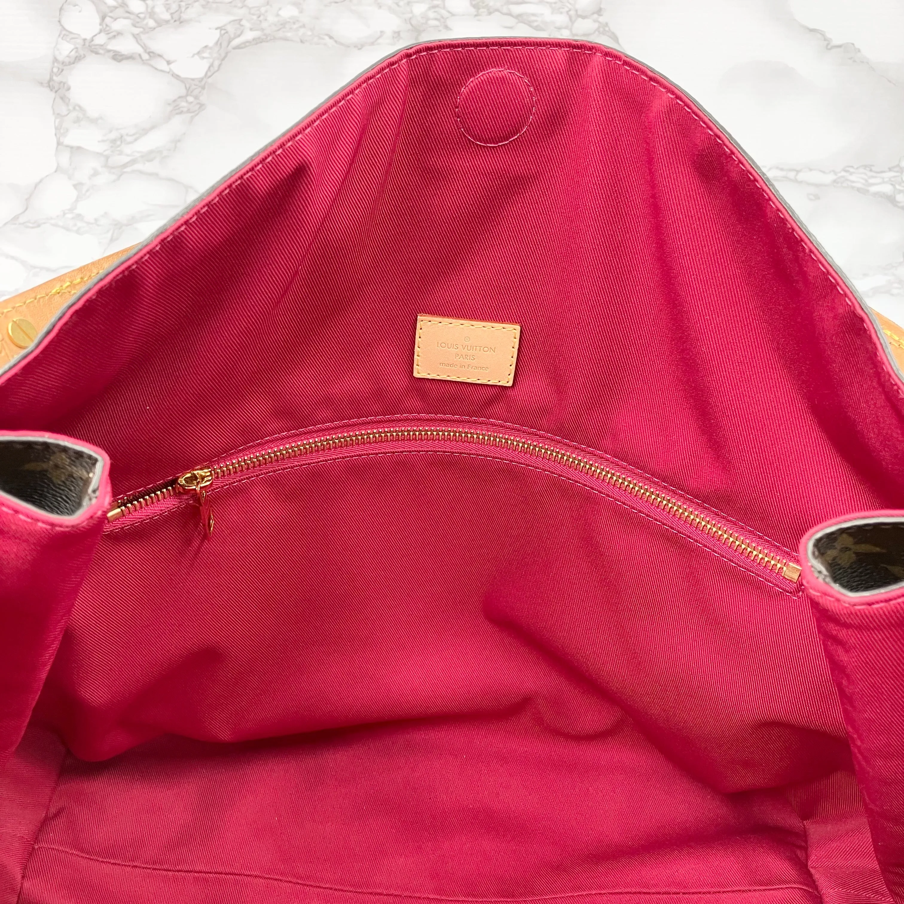 LOUIS VUITTON Graceful PM monogram