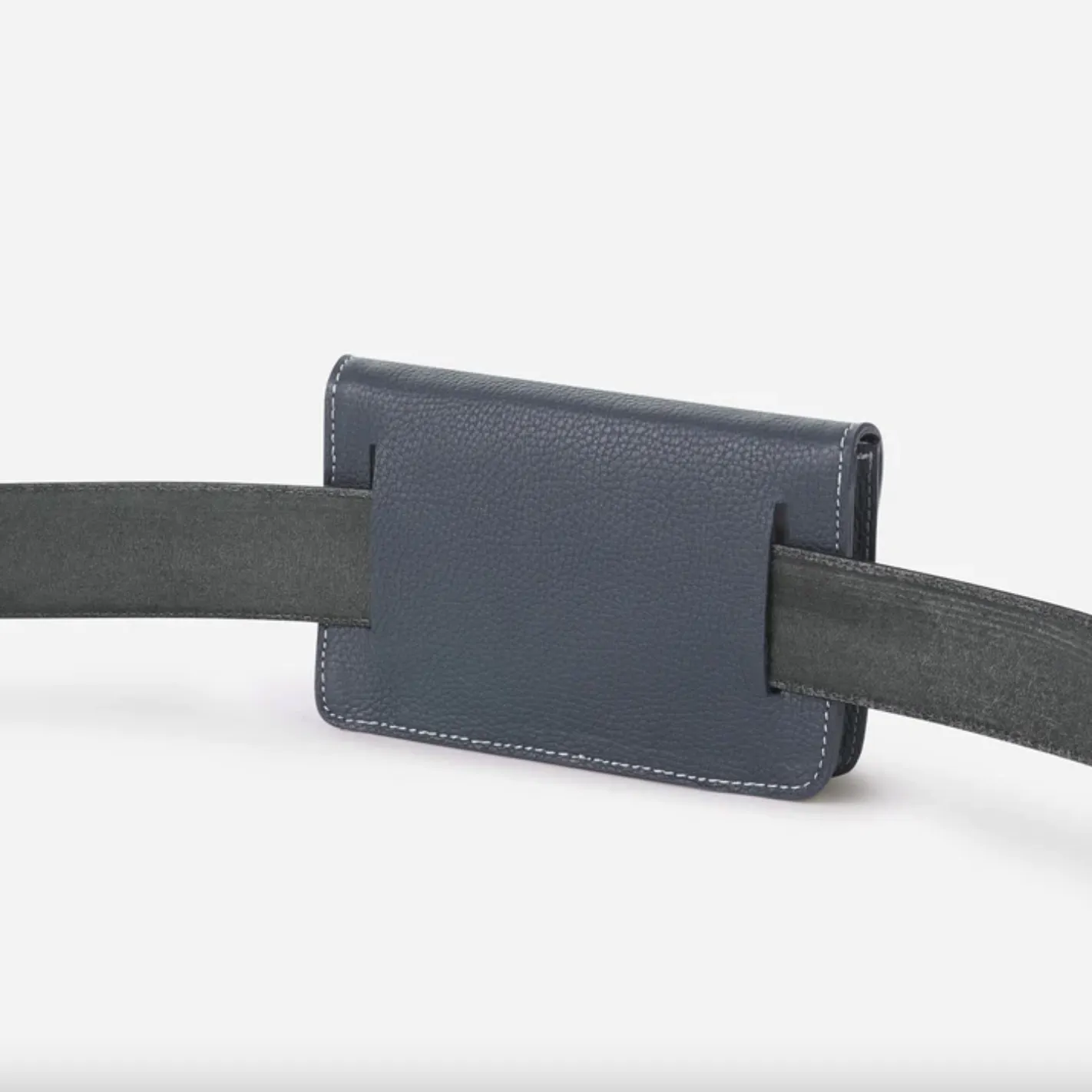 Paddock Convertible Belt Bag in Pebbled Leather