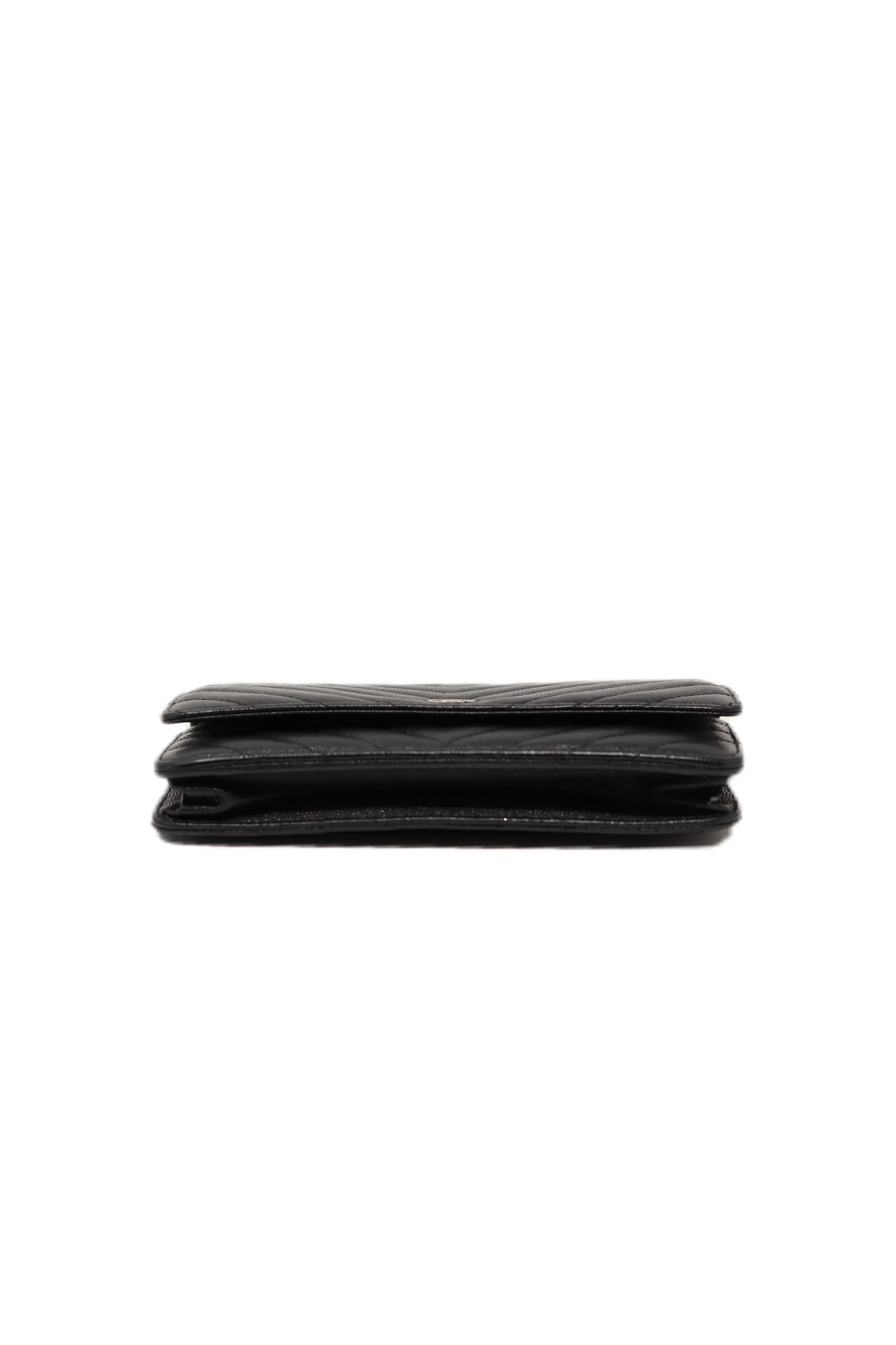 Pre-Owned Chanel 2017-2018 V Pattern Wallet On Chain Black