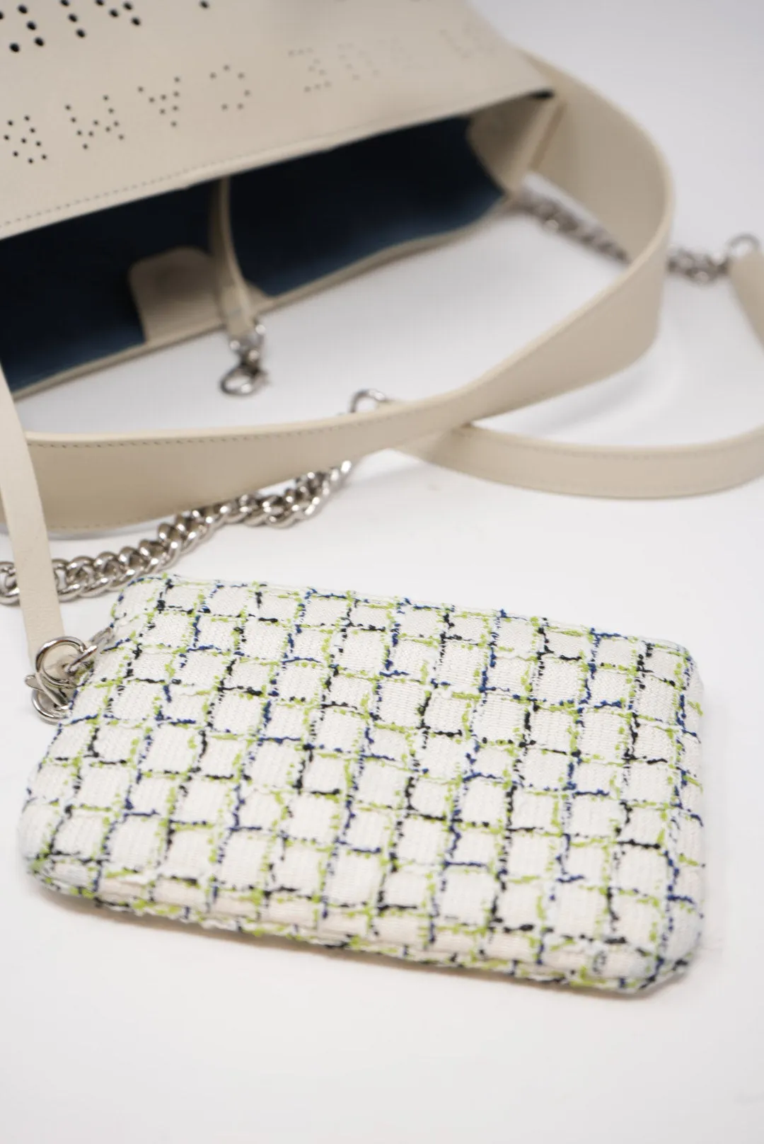 Pre-Owned Chanel Bucket Bag Perforated Calfskin 2019