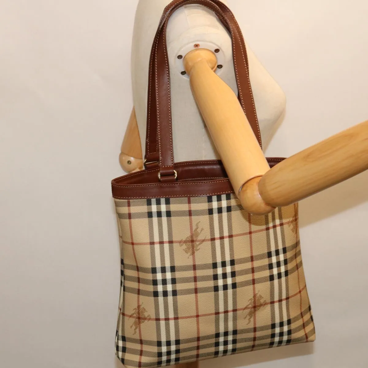 Trendy Inspired Burberryss Nova Check Tote Bag Pvc Beige Auth Yk11163