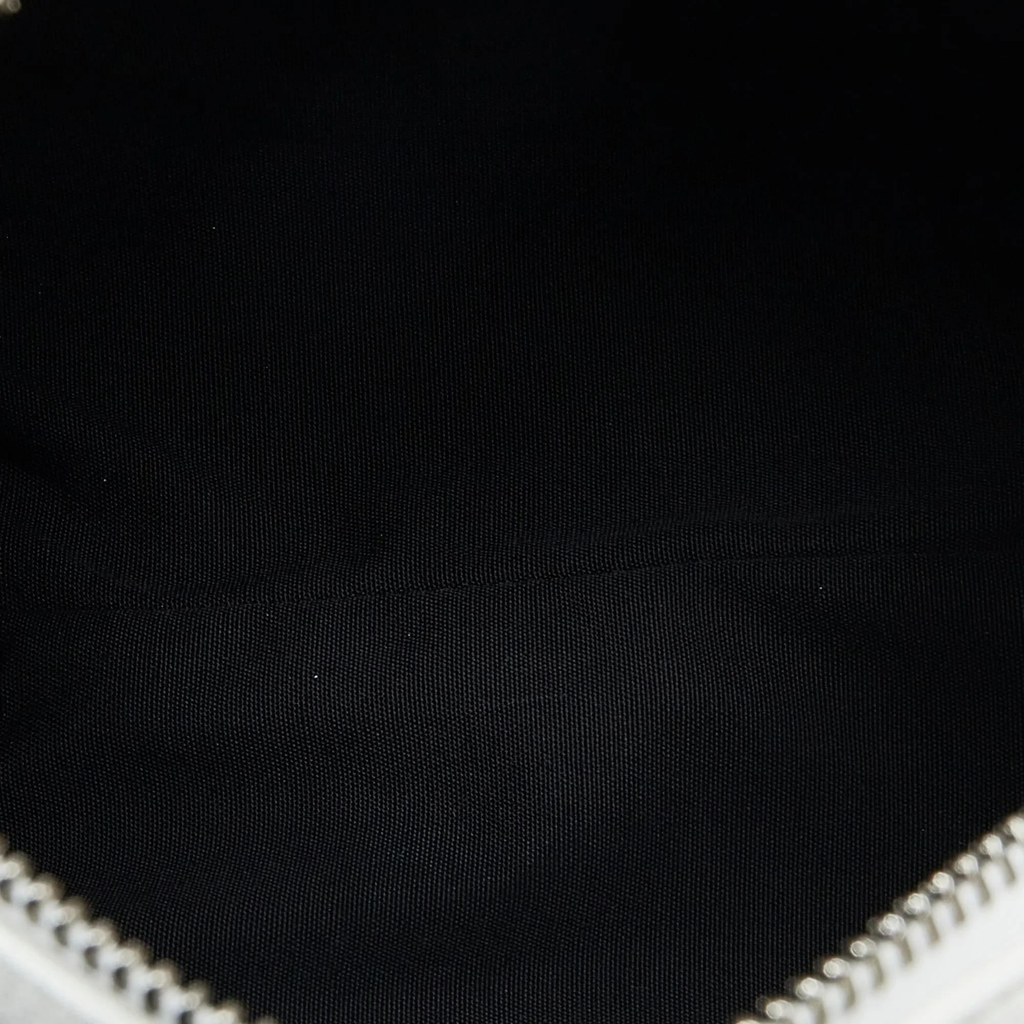 Trendy Inspired Dior X Daniel Arsham Roller Bag