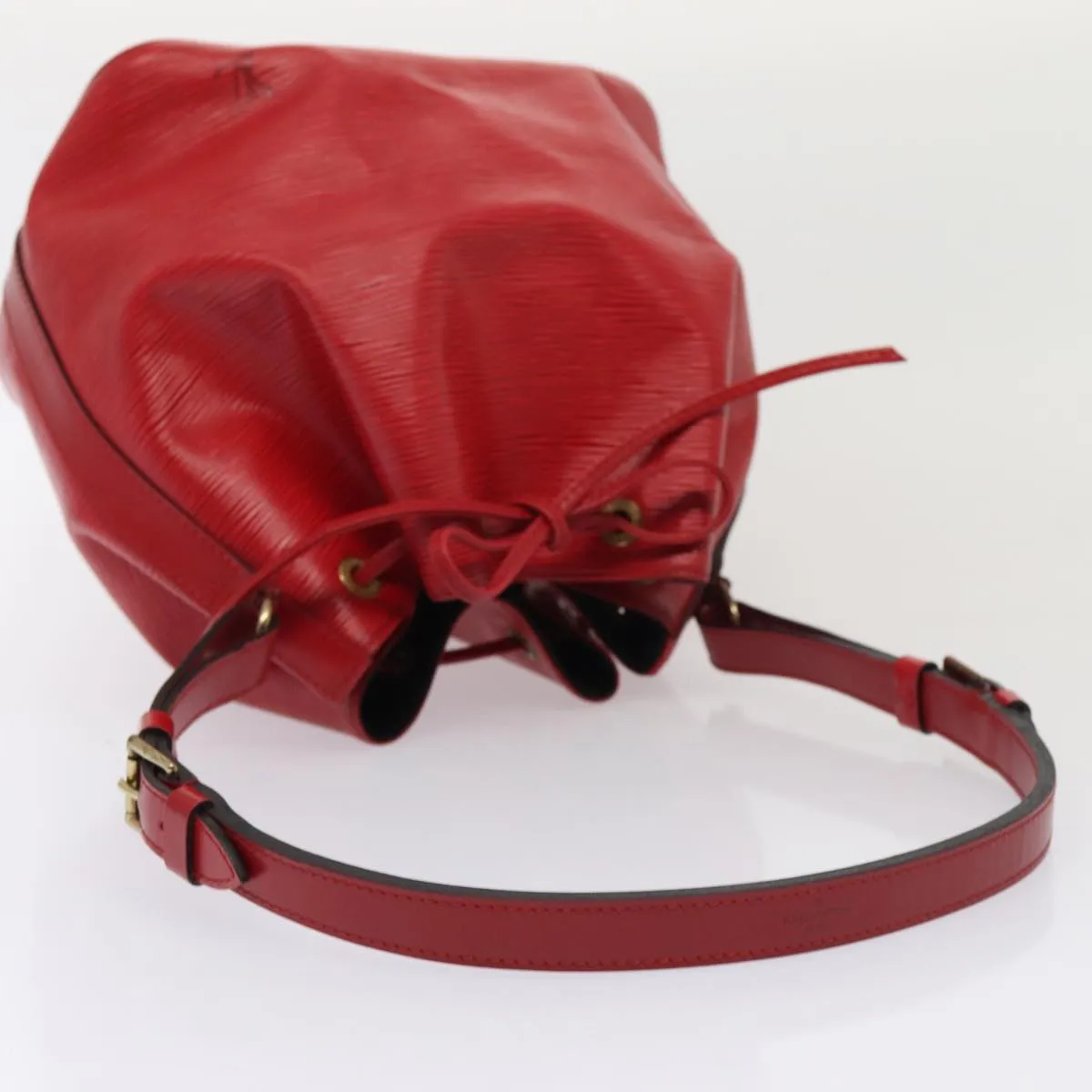 Trendy Inspired Louis Vuitton Epi Petit Noe Shoulder Bag Red M44107 Lv Auth 87925