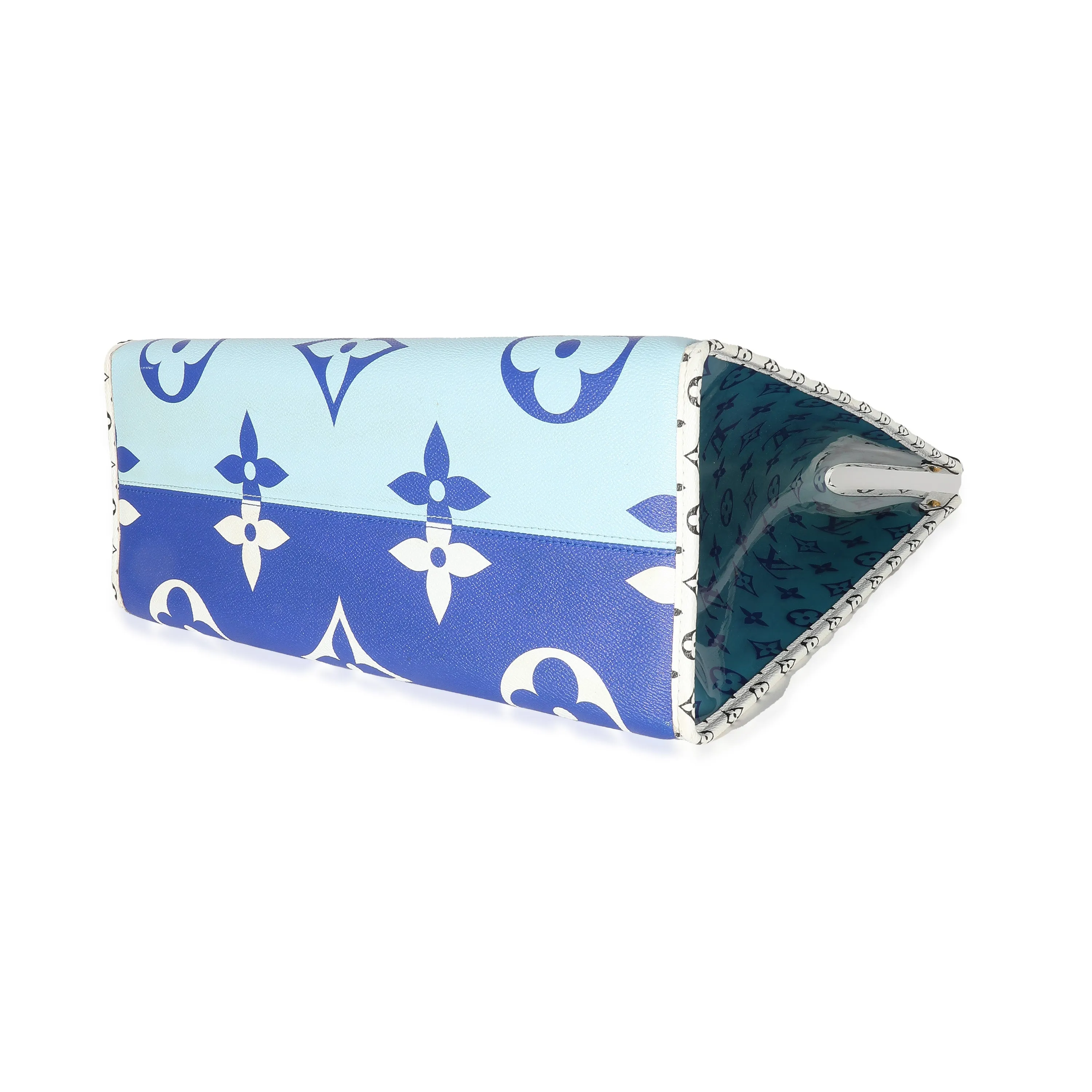 Trendy Inspired Louis Vuitton Limited Edition Blue Monogram Giant Hamptons Onthego