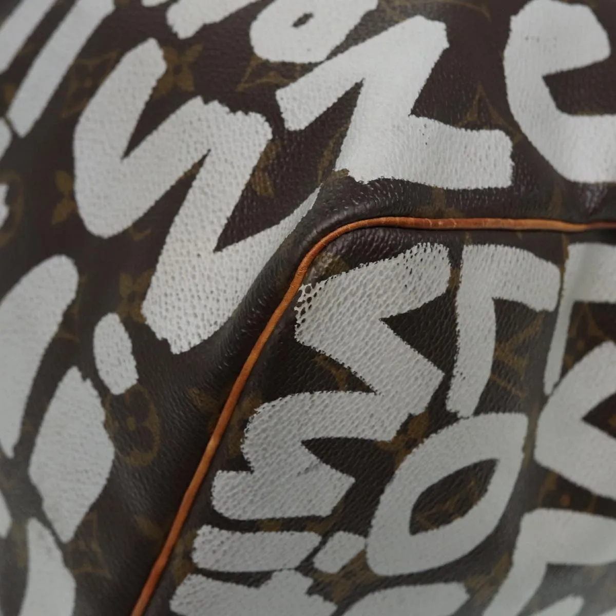 Trendy Inspired Louis Vuitton Monogram Graffiti Keepall 50 Boston Bag White M92197 Lv Auth 83988