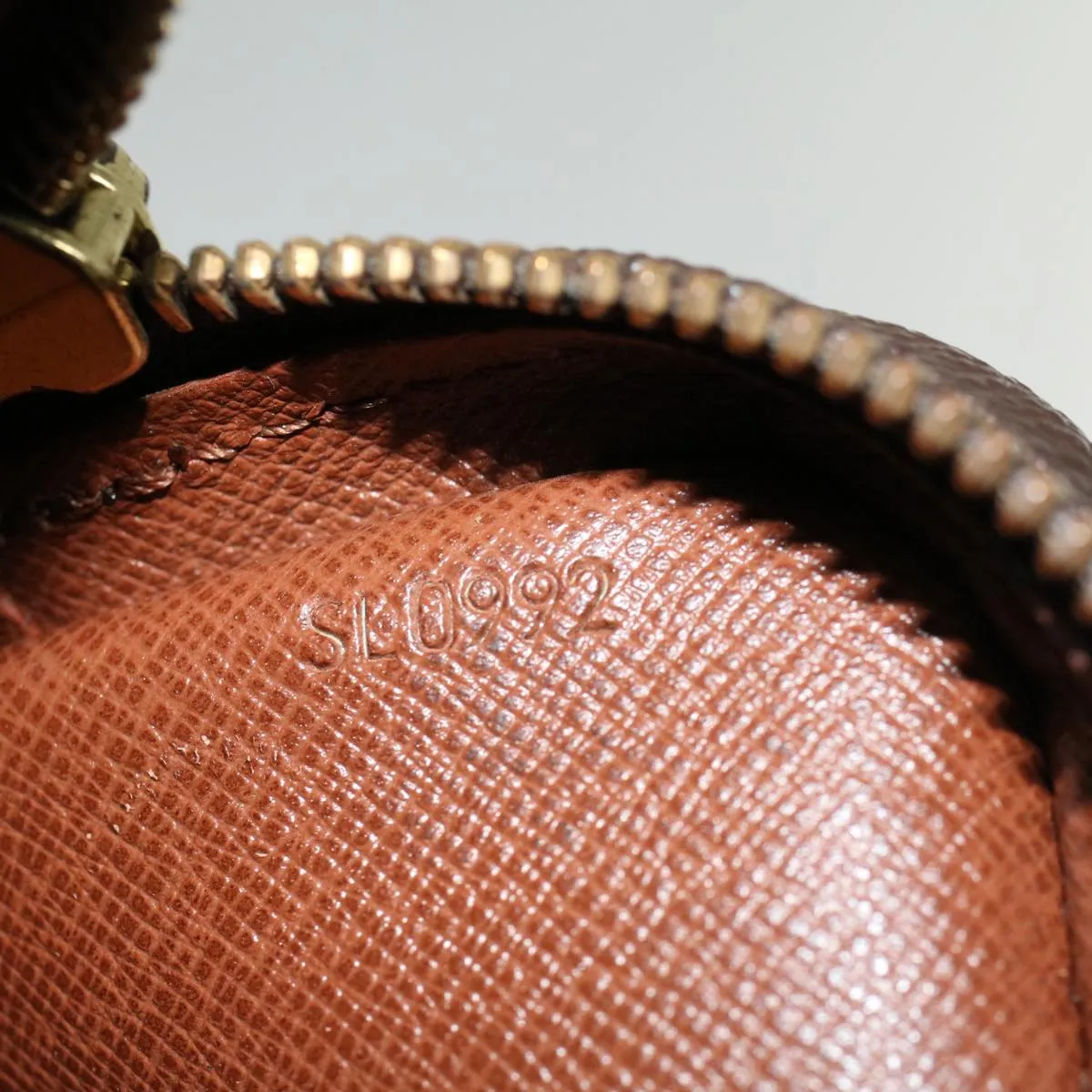 Trendy Inspired Louis Vuitton Monogram Marly Dragonne Gm Clutch Bag M51825 Lv Auth 57400
