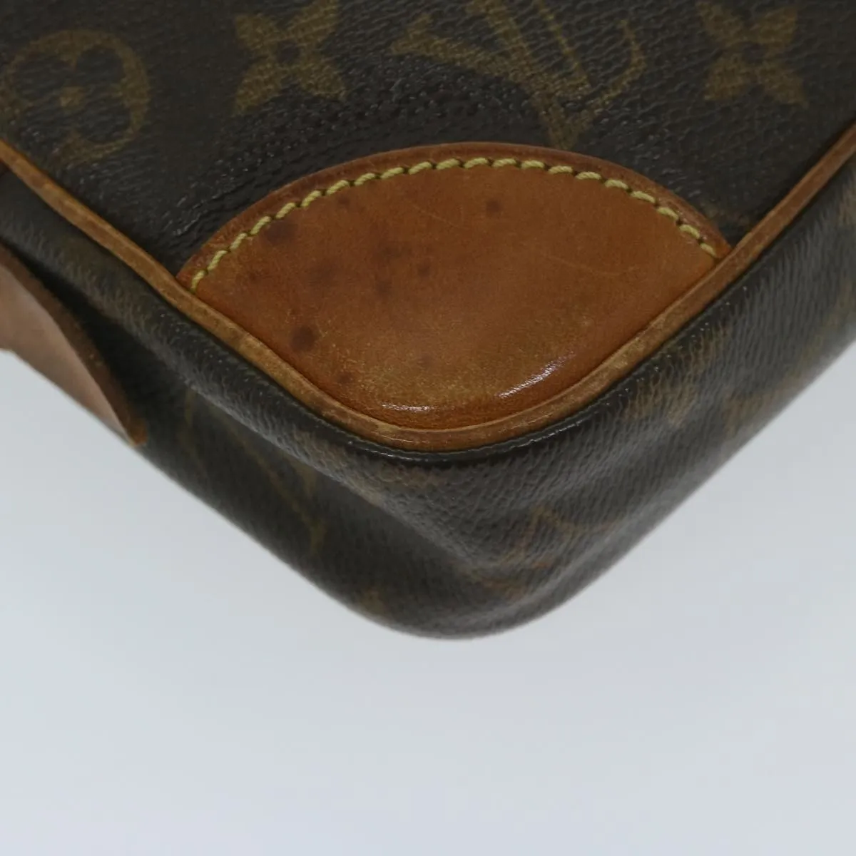 Trendy Inspired Louis Vuitton Monogram Marly Dragonne Gm Clutch Bag M51825 Lv Auth 59391