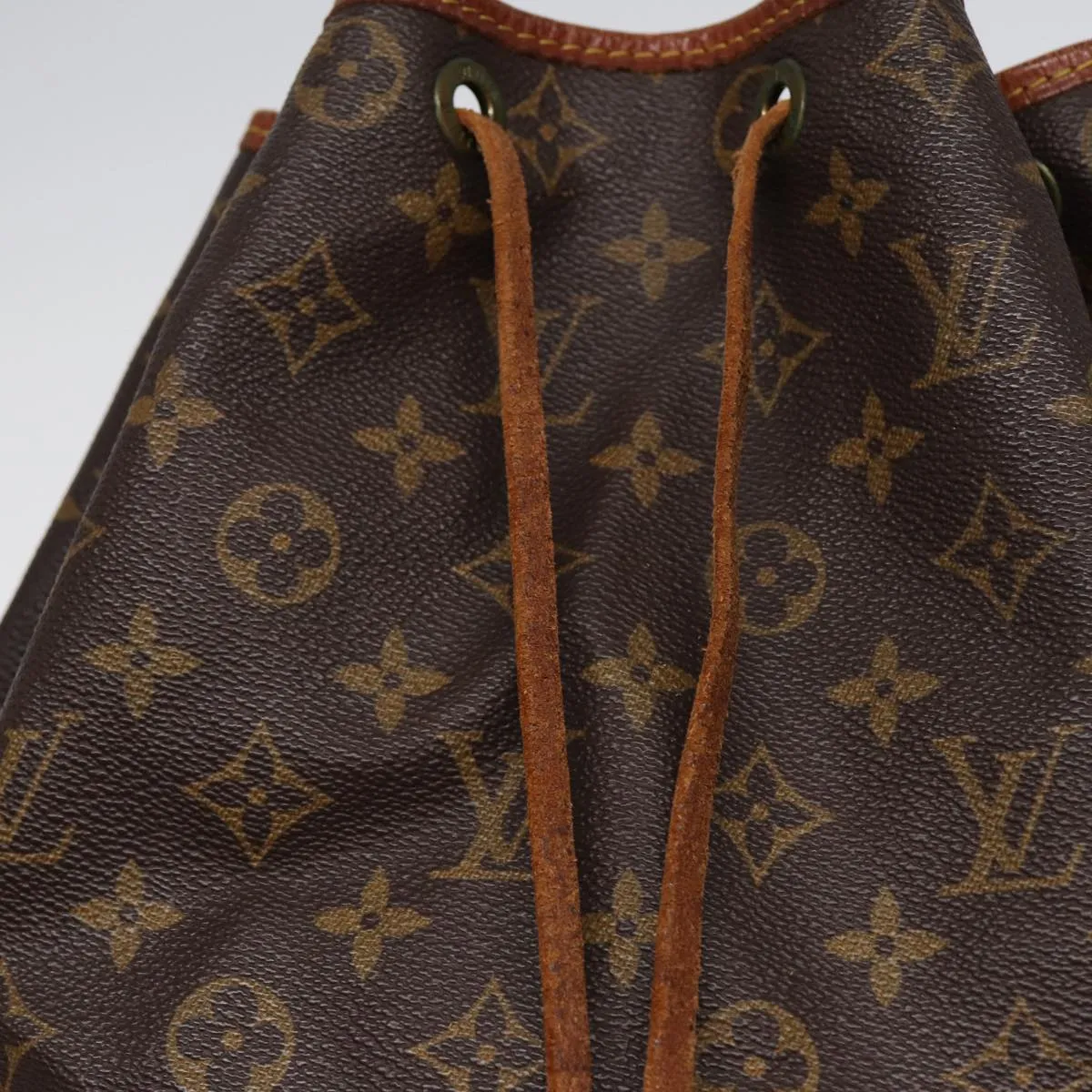 Trendy Inspired Louis Vuitton Monogram Noe Shoulder Bag M42224 Lv Auth 88652