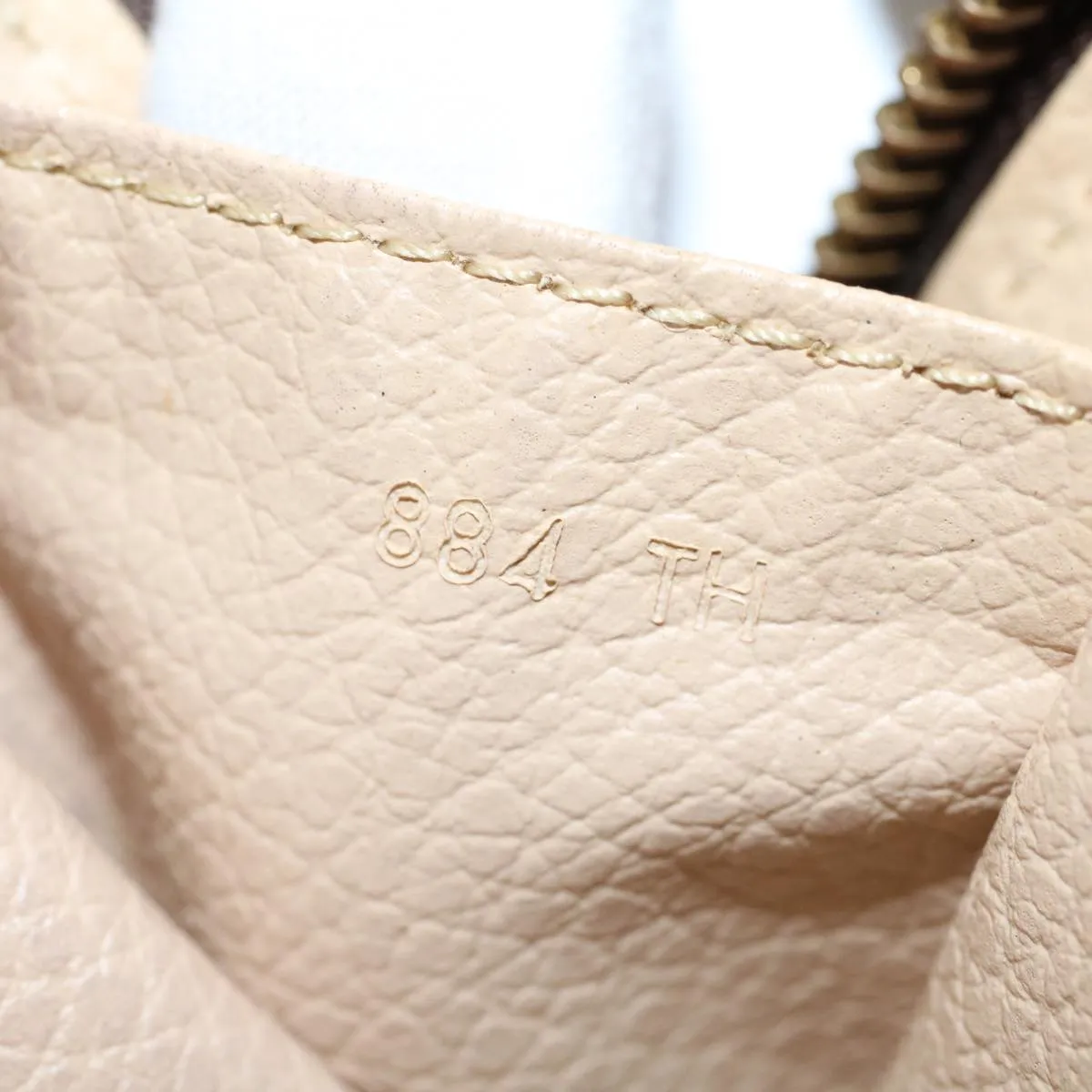 Trendy Inspired Louis Vuitton Monogram Trousse Toilette 23 Clutch Bag M47524 Lv Auth Am5035