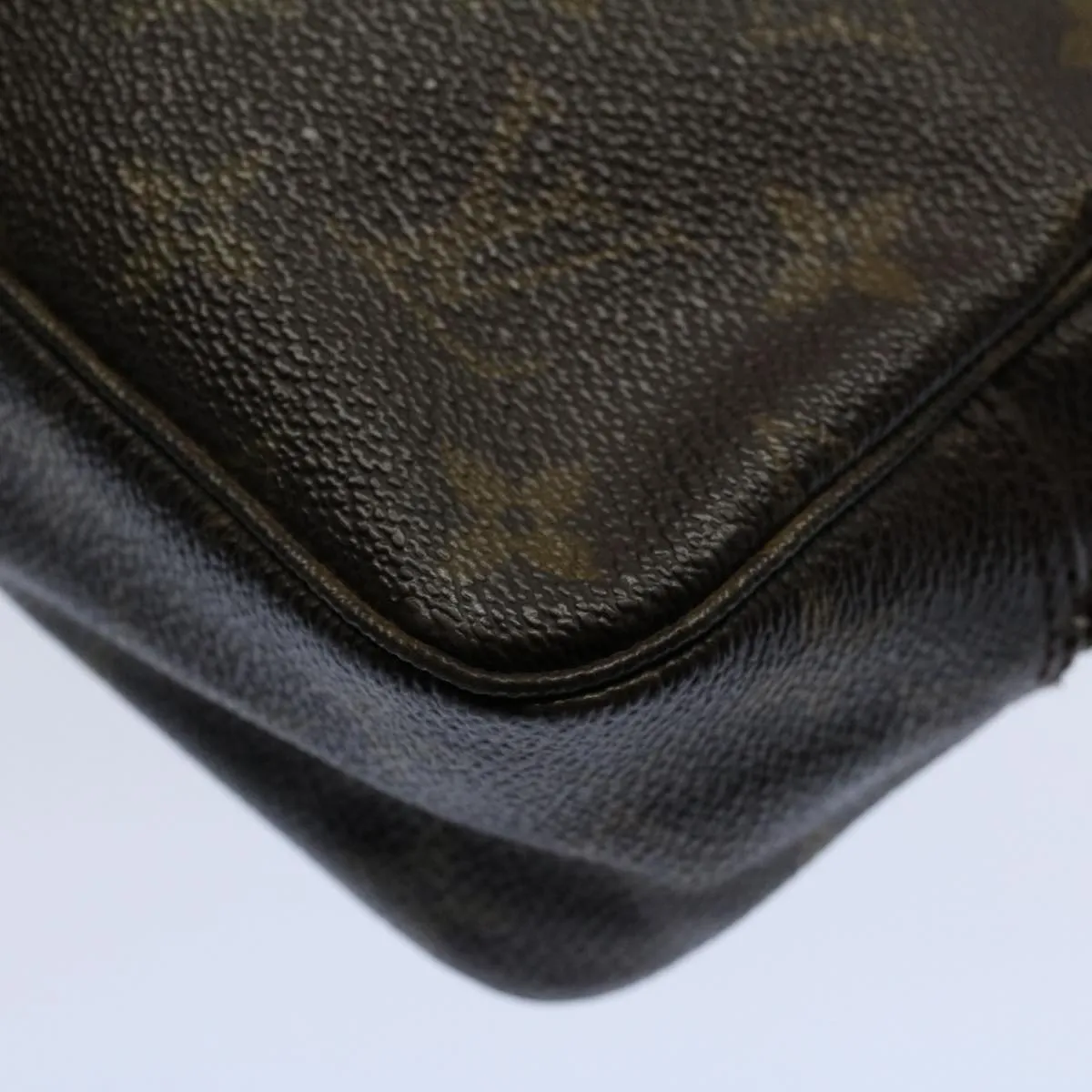 Trendy Inspired Louis Vuitton Monogram Trousse Toilette 23 Clutch Bag M47524 Lv Auth Am5035
