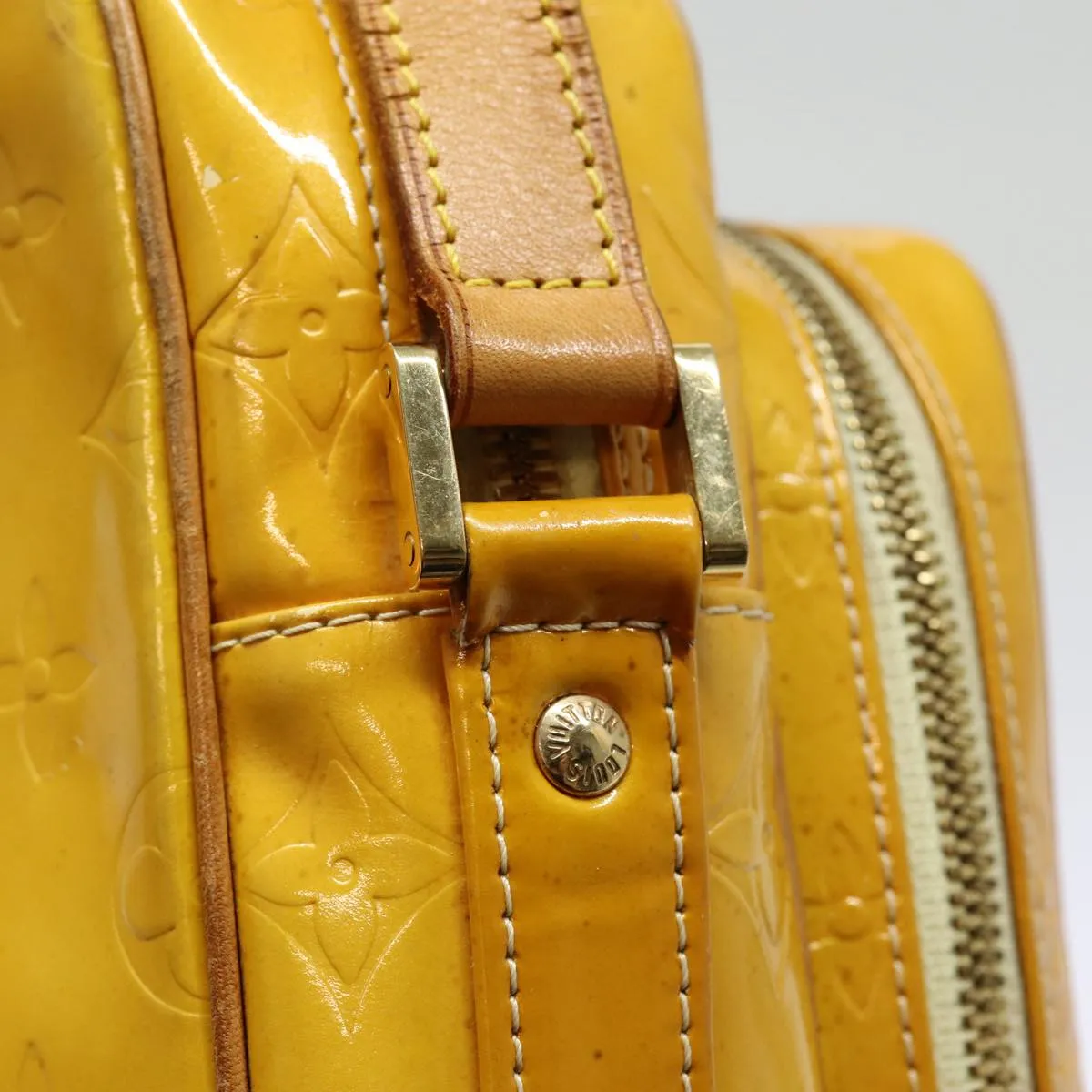 Trendy Inspired Louis Vuitton Monogram Vernis Wooster Shoulder Bag Yellow M91075 Lv Auth 85730