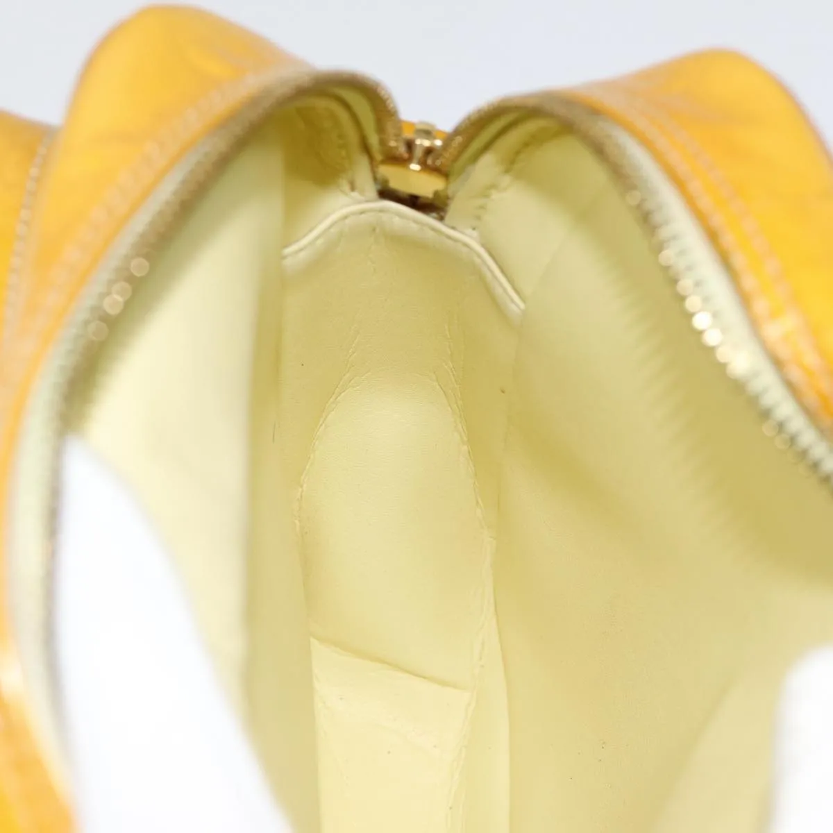 Trendy Inspired Louis Vuitton Monogram Vernis Wooster Shoulder Bag Yellow M91075 Lv Auth 85730