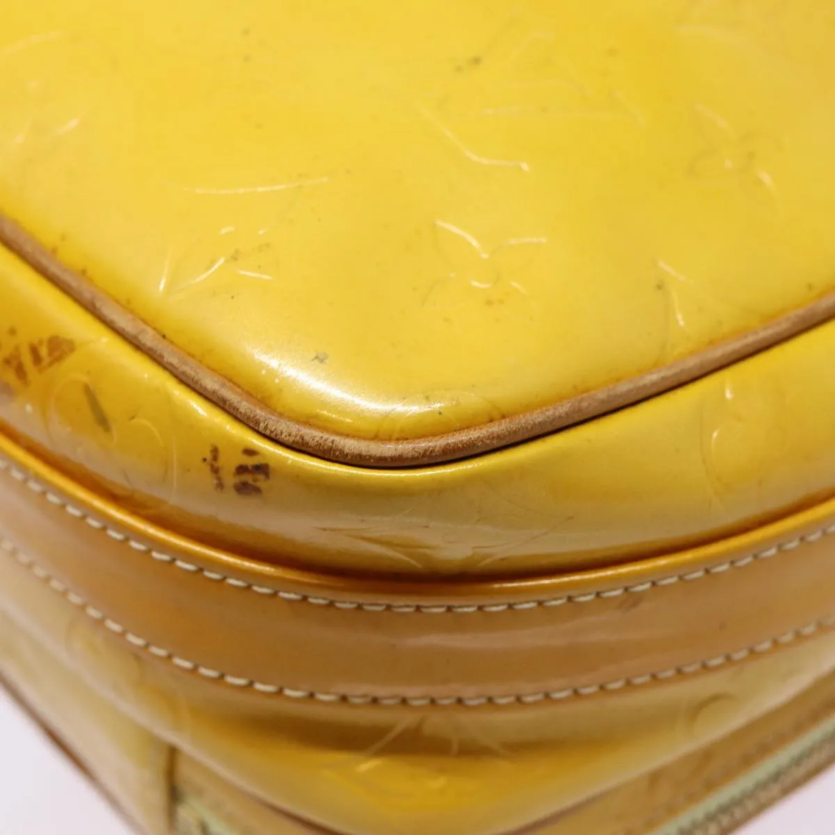 Trendy Inspired Louis Vuitton Monogram Vernis Wooster Shoulder Bag Yellow M91075 Lv Auth 85730