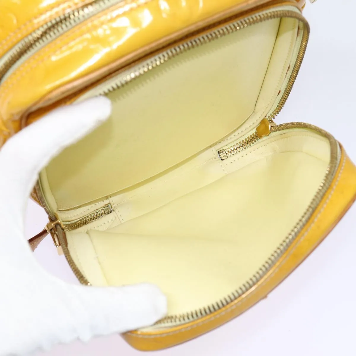 Trendy Inspired Louis Vuitton Monogram Vernis Wooster Shoulder Bag Yellow M91075 Lv Auth 85730