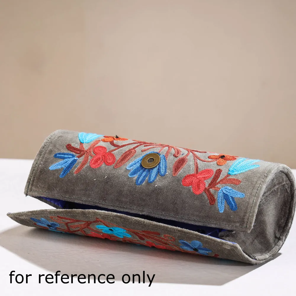 White - Original Chain Stitch Crewel Embroidery Velvet Clutch