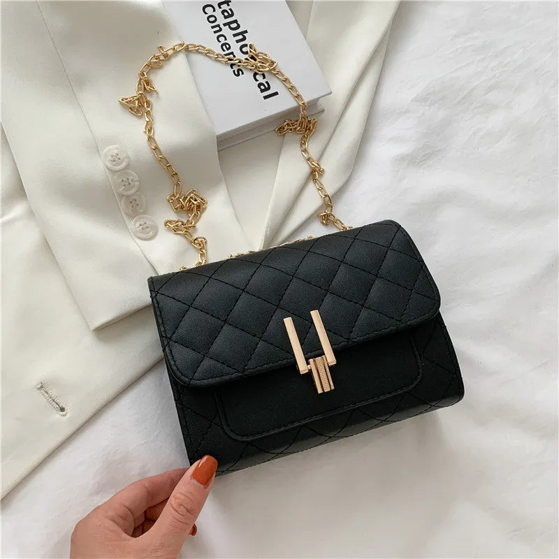 Women's Diamond Lattice Shoulder Bag