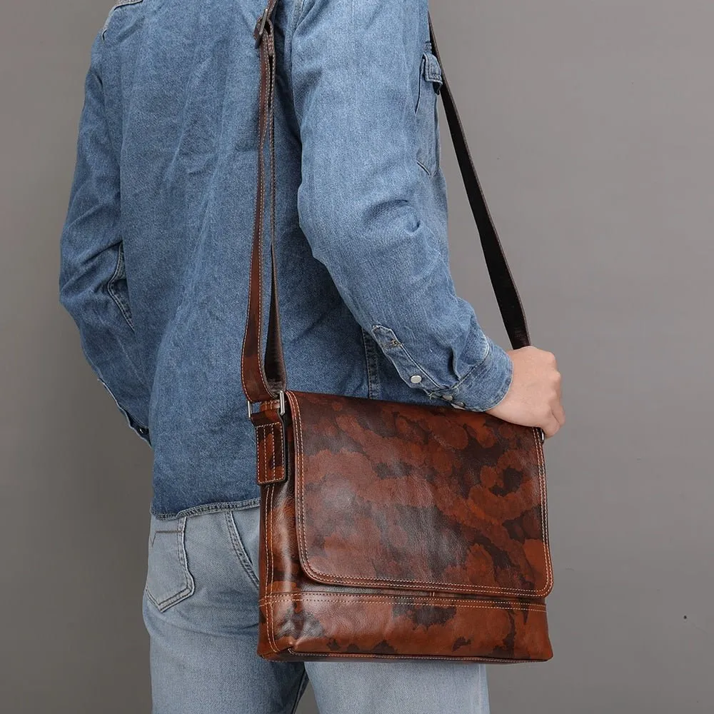 Zephyrique Ostranuxe Messenger Bag