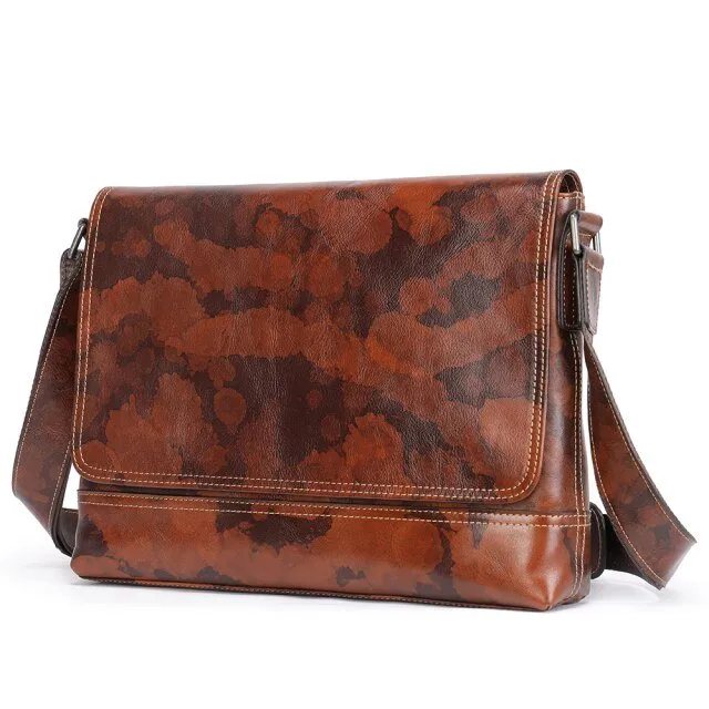 Zephyrique Ostranuxe Messenger Bag